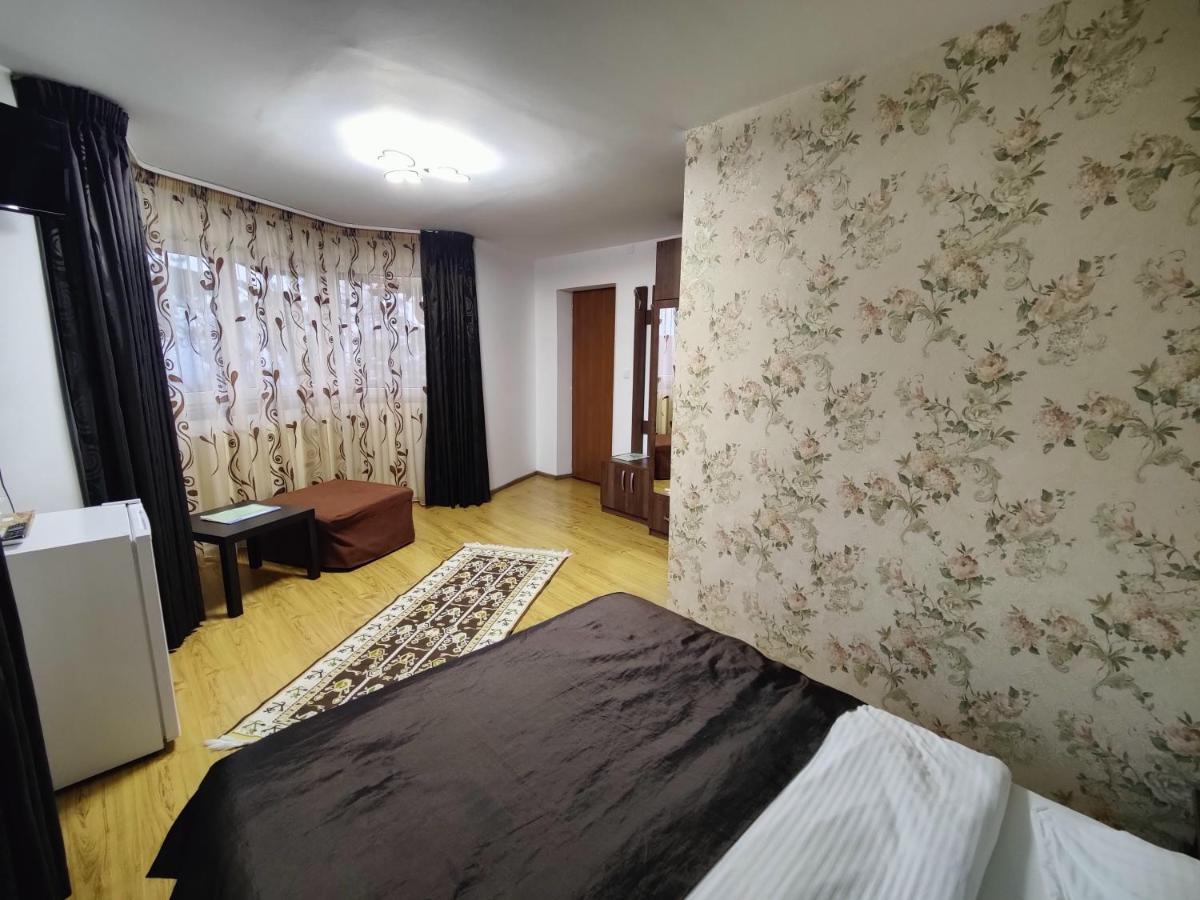 Hotel Casa Adina Sinaia Zewnętrze zdjęcie
